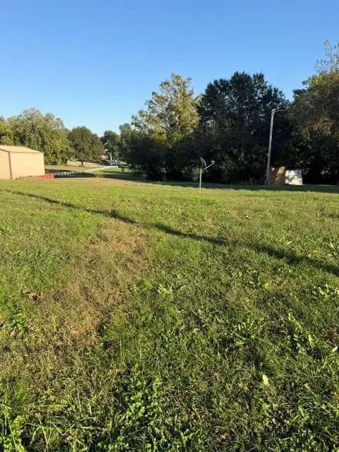 405 Cunningham Street, Richmond, MO 64085 - #3
