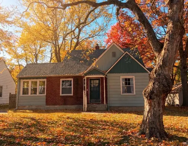 6740 Riley Street, Overland Park, KS 66204