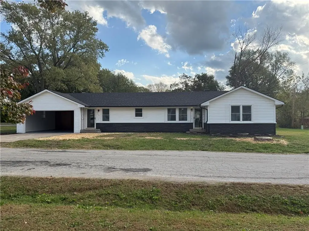 905 Gale Lane, Butler, MO 64730 - #1