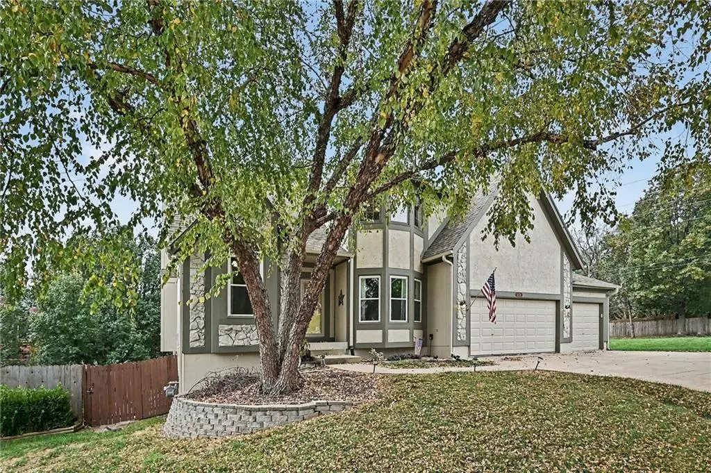 21711 W 51st Place, Shawnee, KS 66226 - #1