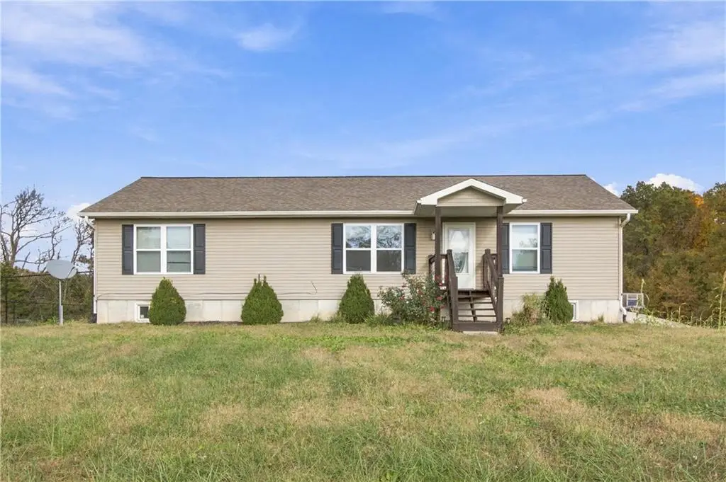 823 NE 951 Road, Knob Noster, MO 65336 - #1