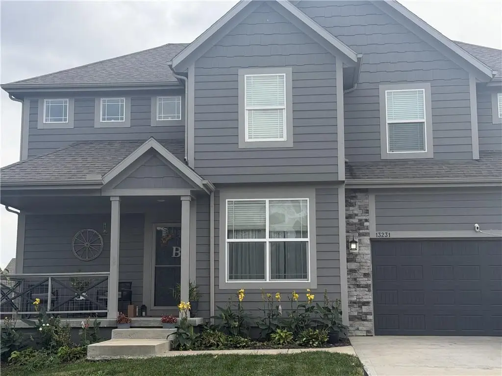 13231 Delaware Parkway, Kansas City, KS 66109 - #1