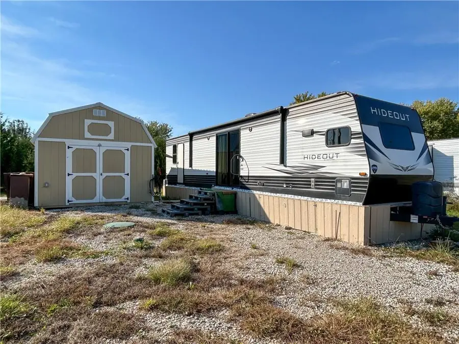 6 Greenwood Lane, Linn Valley, KS 66040 - #2