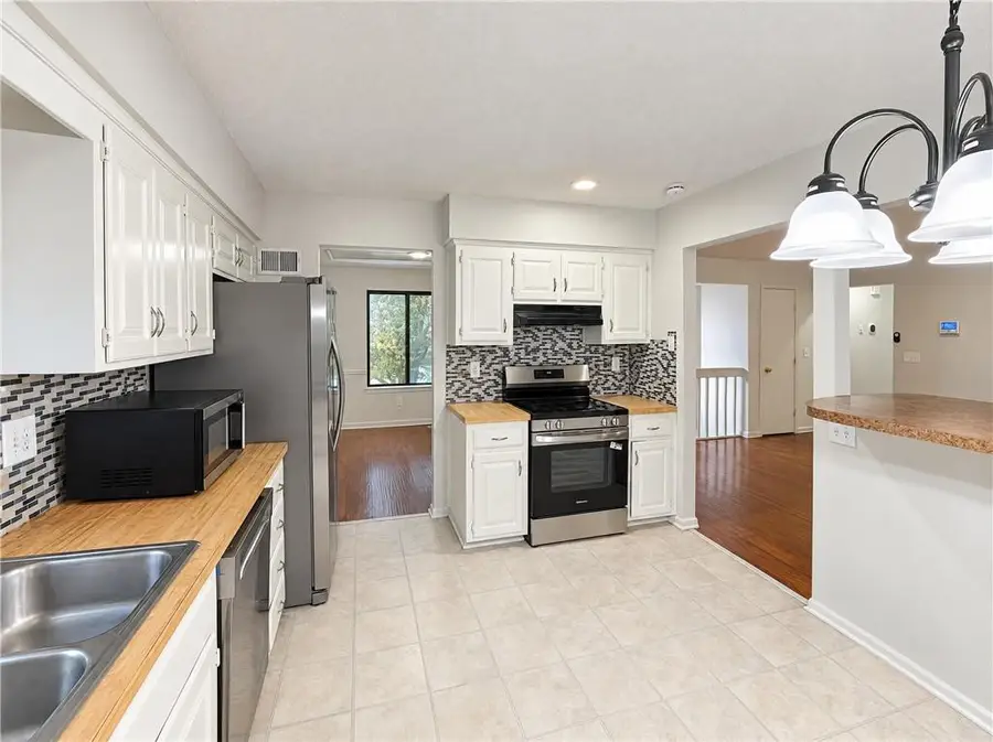 14416 Saint Andrews Drive, Grandview, MO 64030 - #3