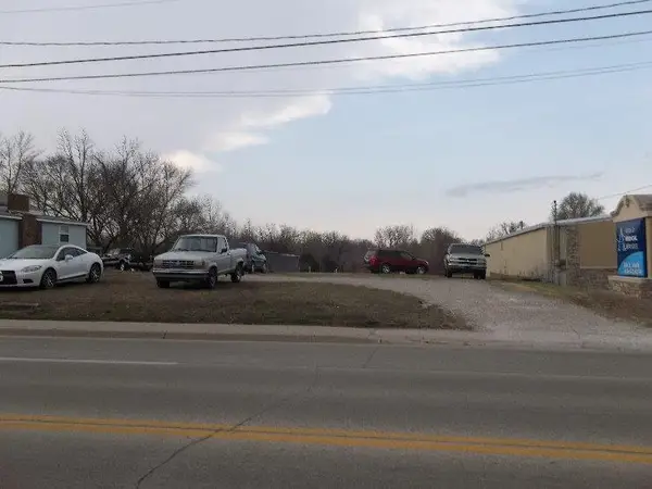 530 E Main Street, Parsons, KS 67357