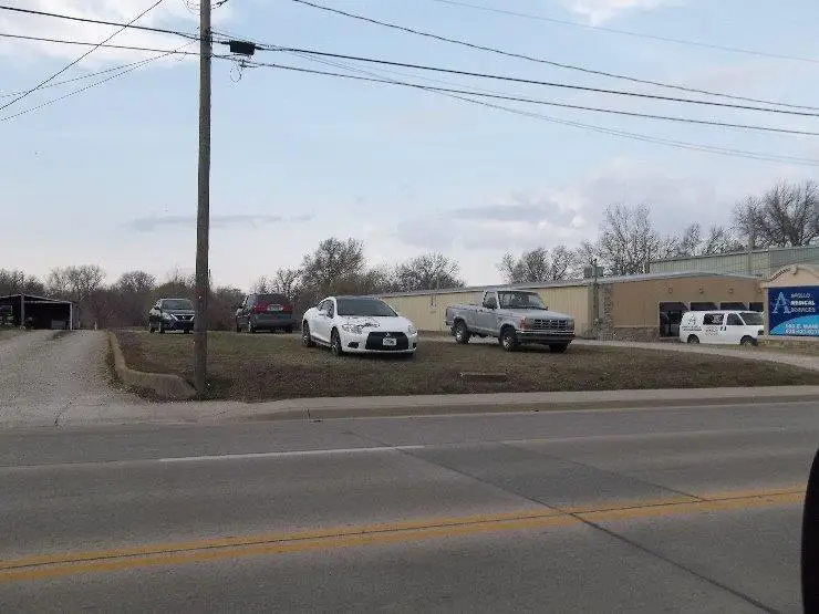 530 E Main Street, Parsons, KS 67357 - Image #3