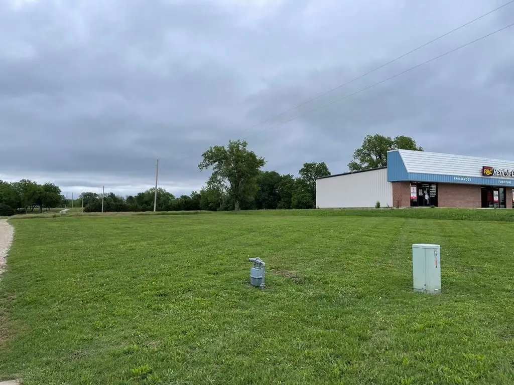 2440 S Santa Fe N/a, Chanute, KS 66720 - Image #1