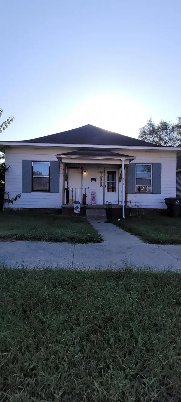 314 Jones St, MOBERLY, MO 65270