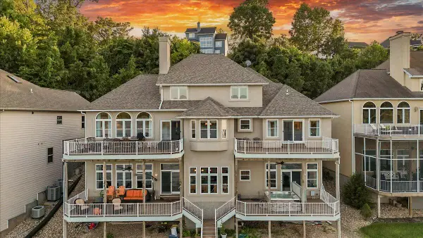 162 Crescent Bluff, CAMDENTON, MO 65020