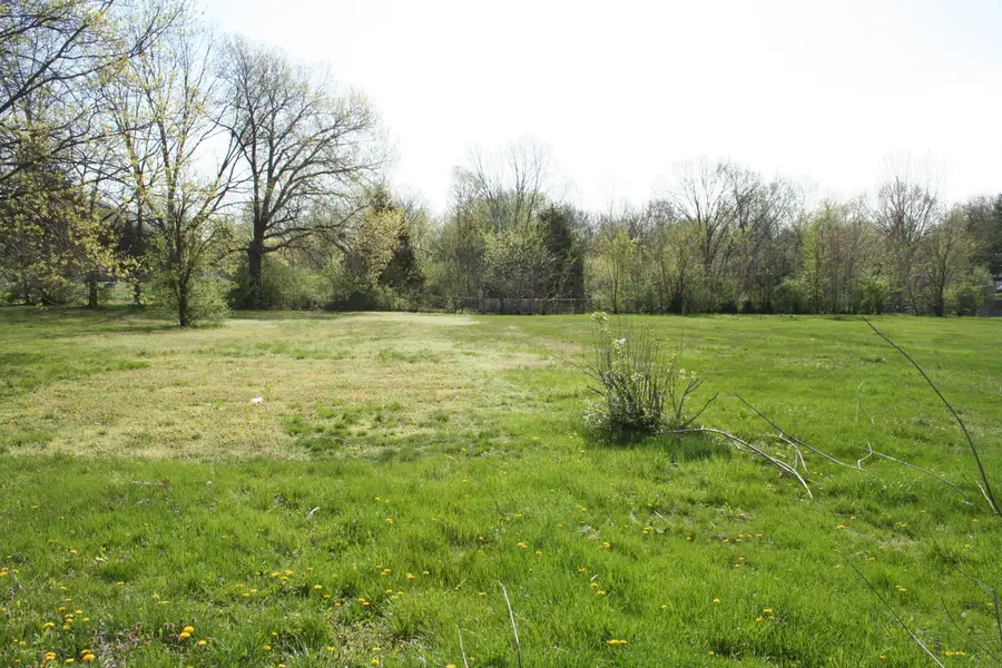 1312 N Lake Of The Wood, Columbia, MO 65202 - Image #3