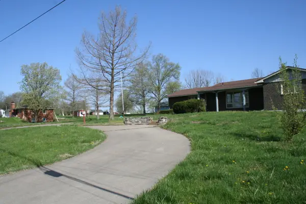 6007 E St Charles Rd, COLUMBIA, MO 65202