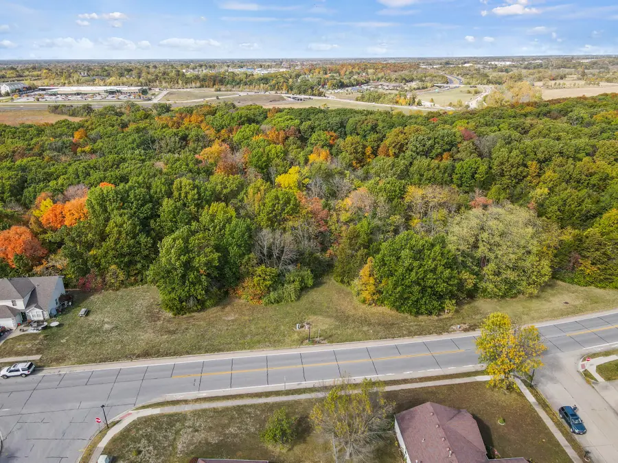 1805 Hanover Blvd, Columbia, MO 65202 - Image #2