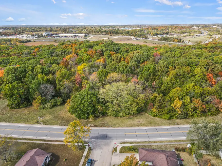 1809 Hanover Blvd, Columbia, MO 65202 - Image #2