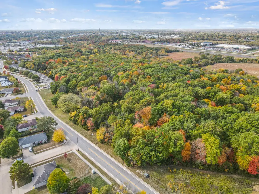 1901 Hanover Blvd, Columbia, MO 65202 - Image #2