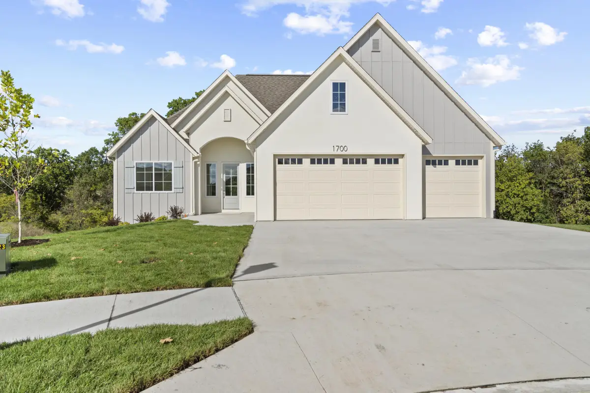 1700 Stillpoint Ct, Columbia, MO 65203 - Image #1