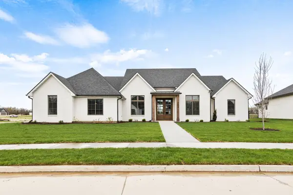 200 Walton Heath Dr, COLUMBIA, MO 65201