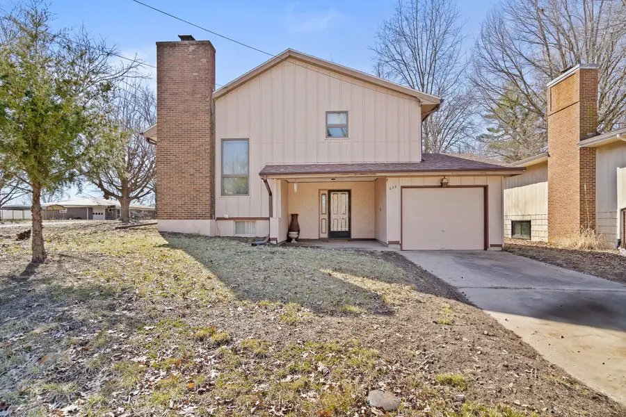 628 Weyland Dr, Boonville, MO 65233 - Image #2