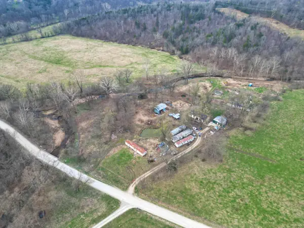 12369 County Road 4031, HOLTS SUMMIT, MO 65043