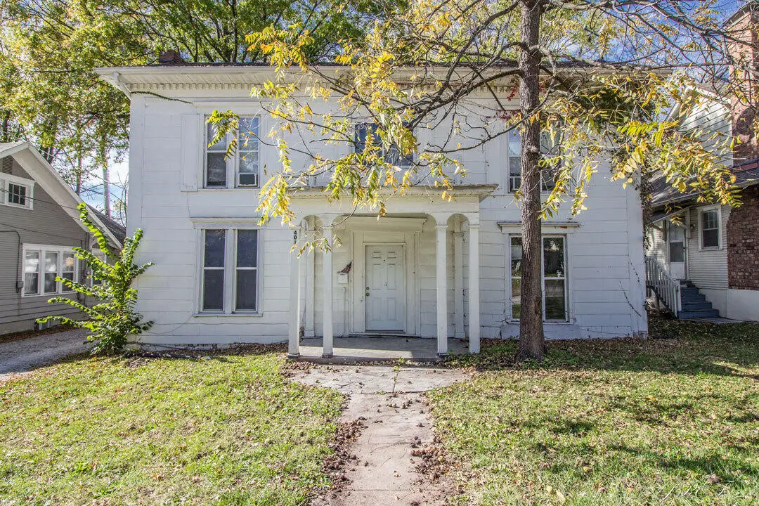 401 N College Ave, Columbia, MO 65201 - Image #1