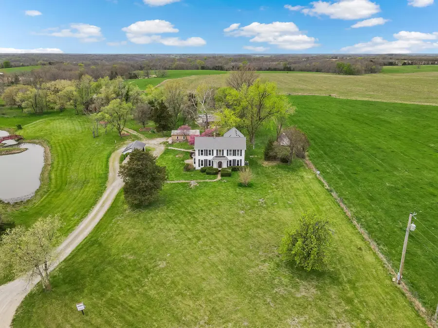 9904 Georgetown Dr, Pilot Grove, MO 65276 - Image #2