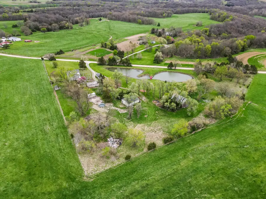 9904 Georgetown Dr, Pilot Grove, MO 65276 - Image #3