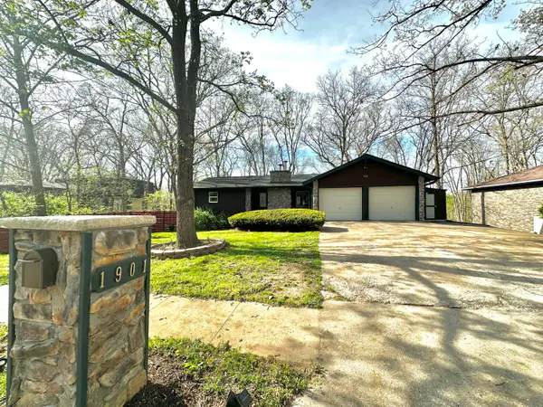 1901 Lovejoy Ln, COLUMBIA, MO 65202