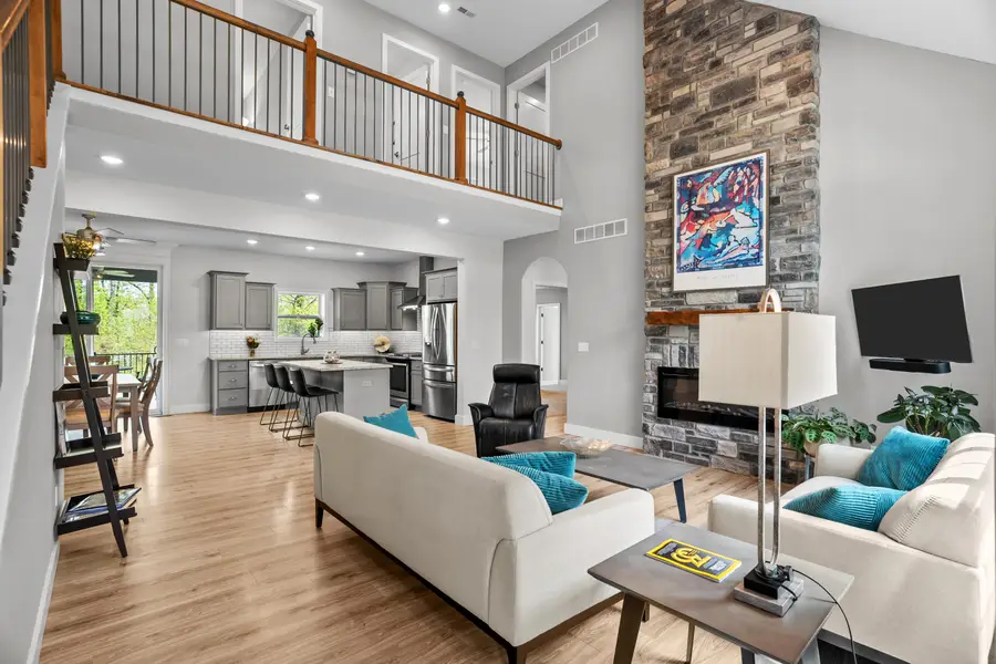 5004 Regal Ct, Columbia, MO 65203 - Image #2