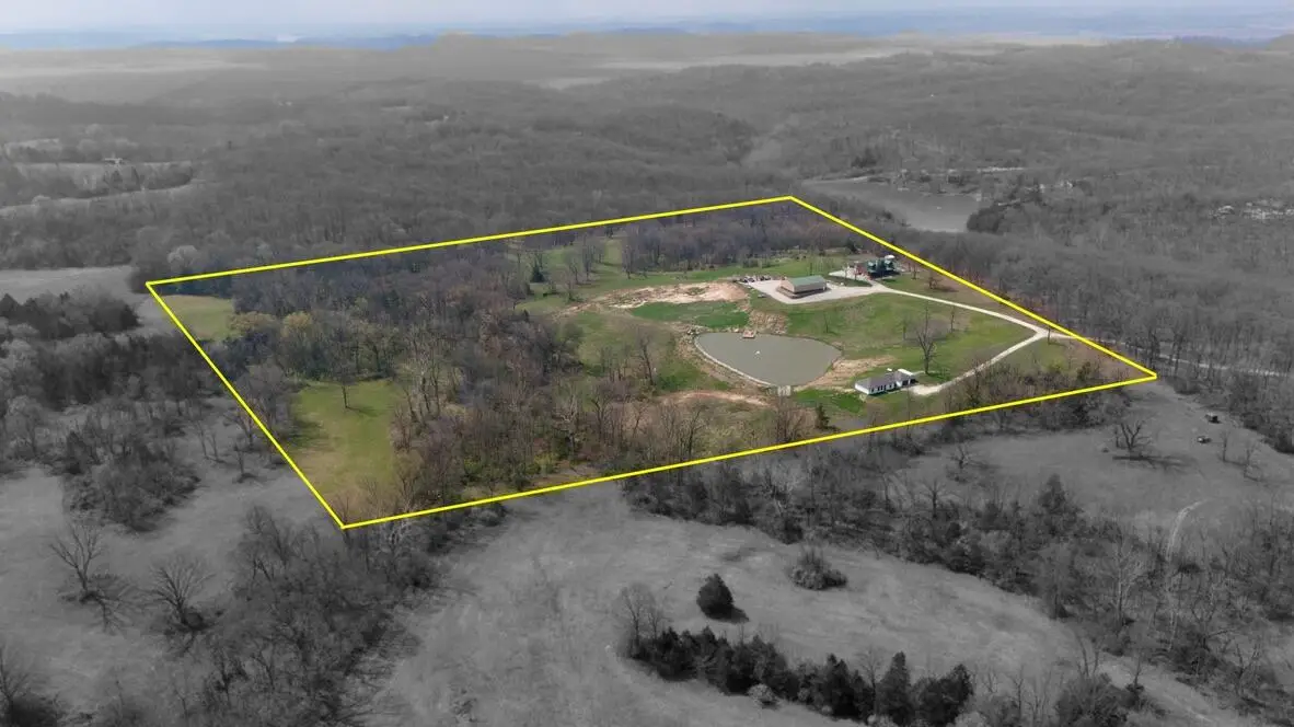 12501 Arrow Wood Dr, Tebbetts, MO 65080 - Image #1