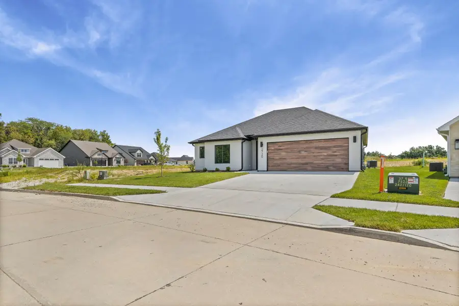 2720 Misty Flower Dr, Columbia, MO 65203 - Image #3