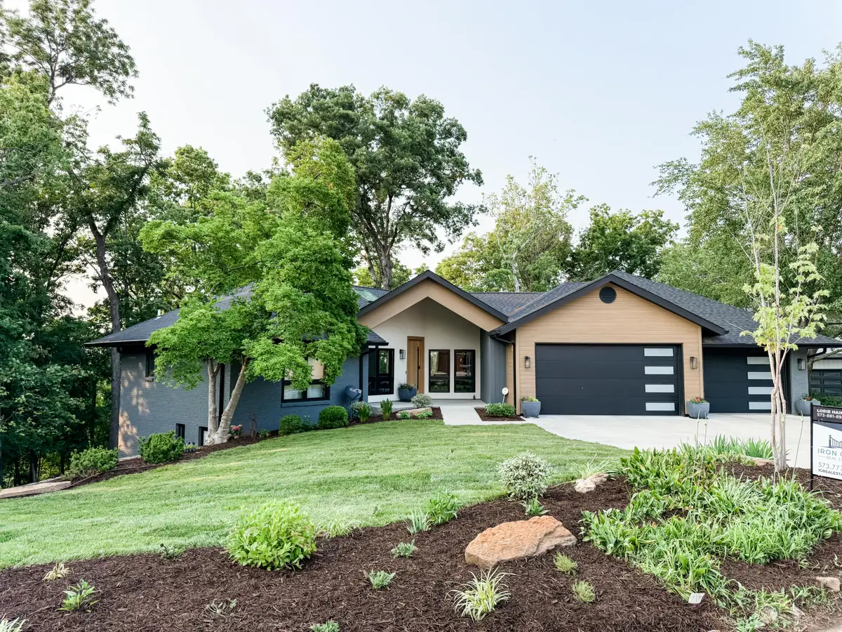 3200 Westcreek Cir, Columbia, MO 65203 - Image #1