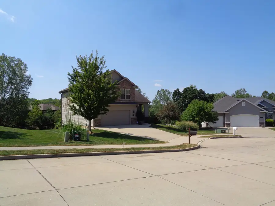 712 Anaconda Ct, Columbia, MO 65202 - Image #2
