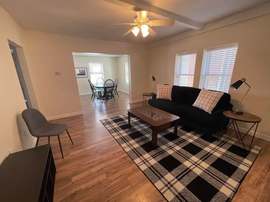 205 N Church St, Fayette, MO 65248 - #2