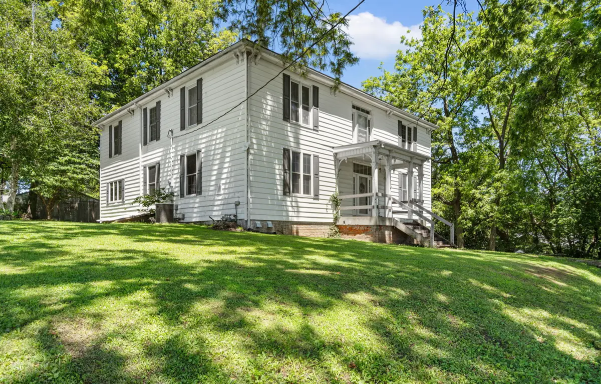 629 Saline St, Glasgow, MO 65254 - Image #1