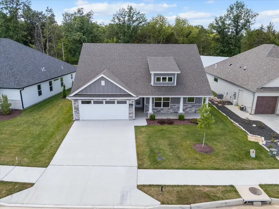 5033 Whisper Dr, Columbia, MO 65203 - Image #2