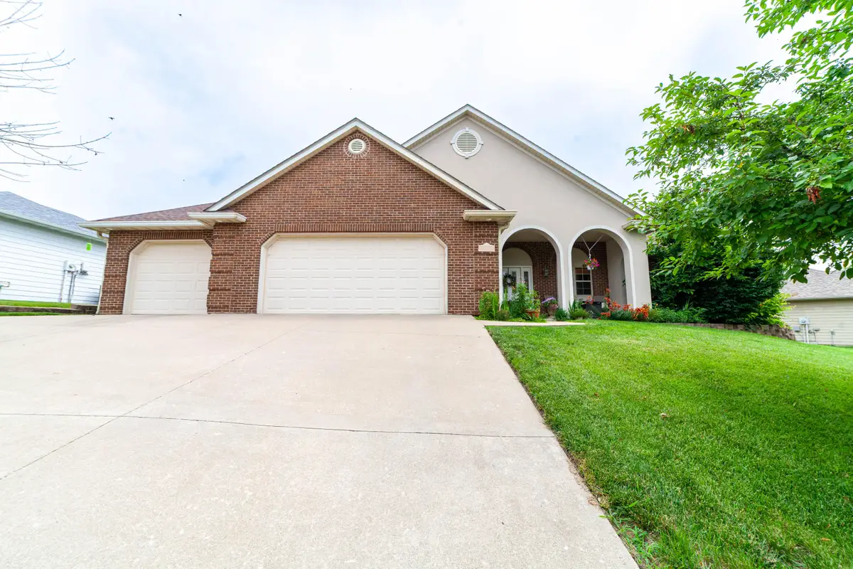 2509 Longview Dr, Columbia, MO 65203 - Image #1
