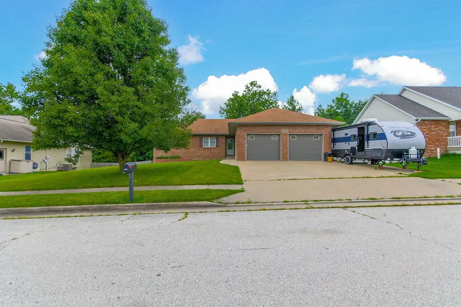 14331 Ontario Dr, Hallsville, MO 65255 - #3