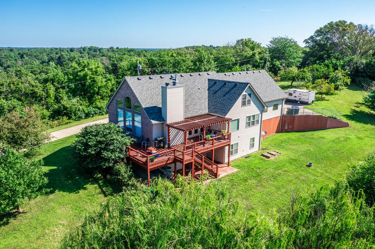 6960 E Claysville Rd, Hartsburg, MO 65039 - Image #1