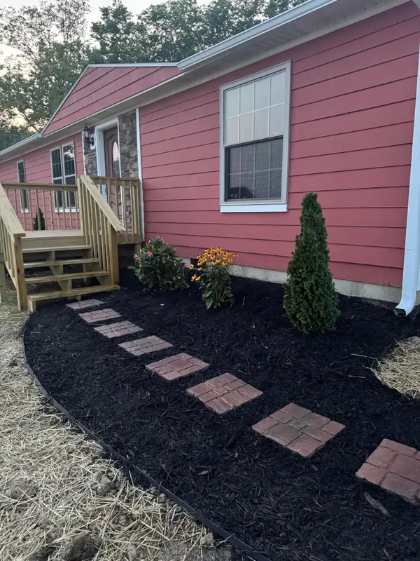 2343 State Route H, FAYETTE, MO 65248