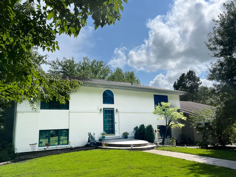 1201 S Johnmeyer Ln, Columbia, MO 65203 - Image #3