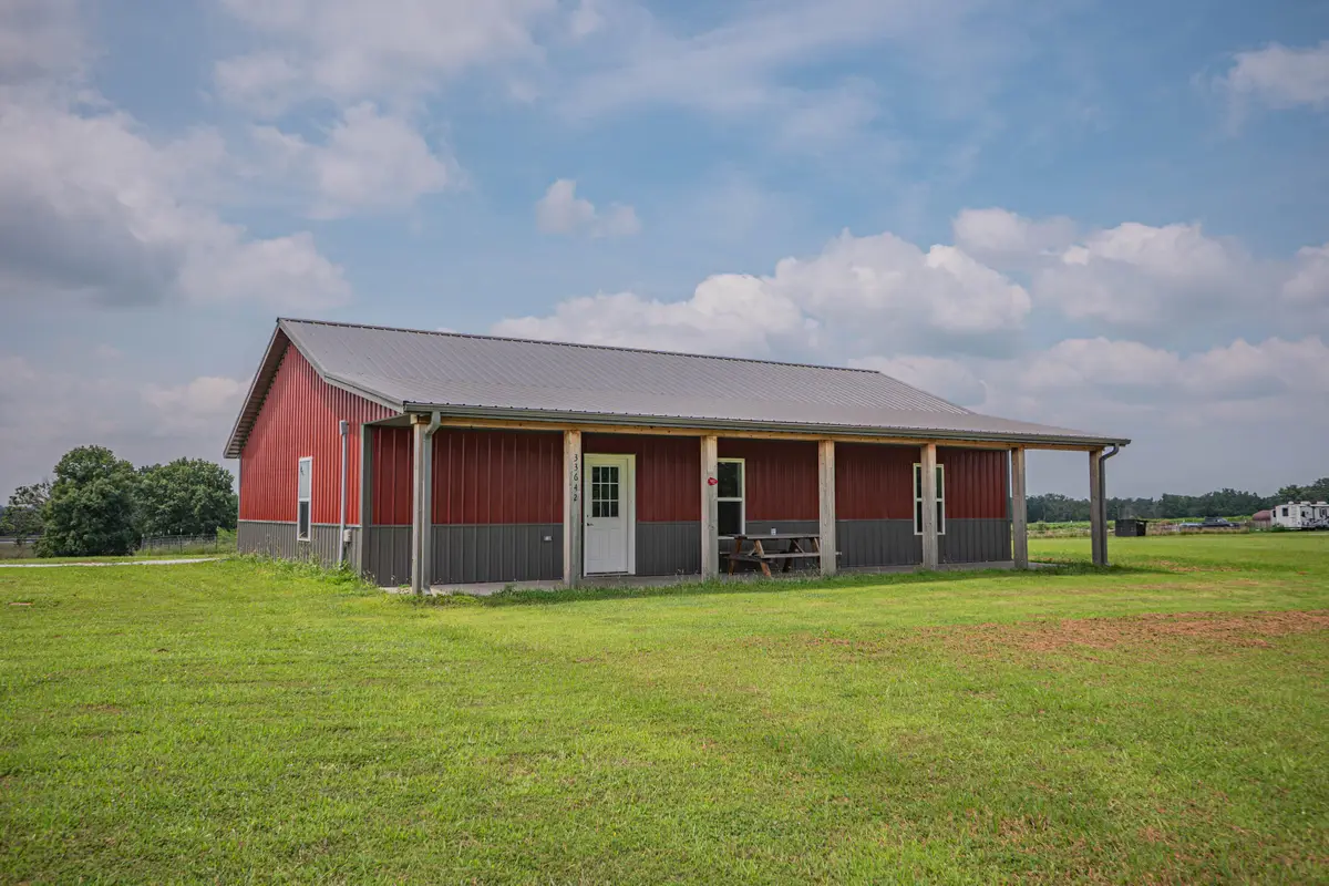 33642 Highway 154, Stoutsville, MO 65283 - Image #1