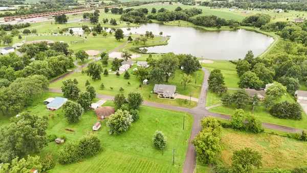 W Curtis St, MARCELINE, MO 64658