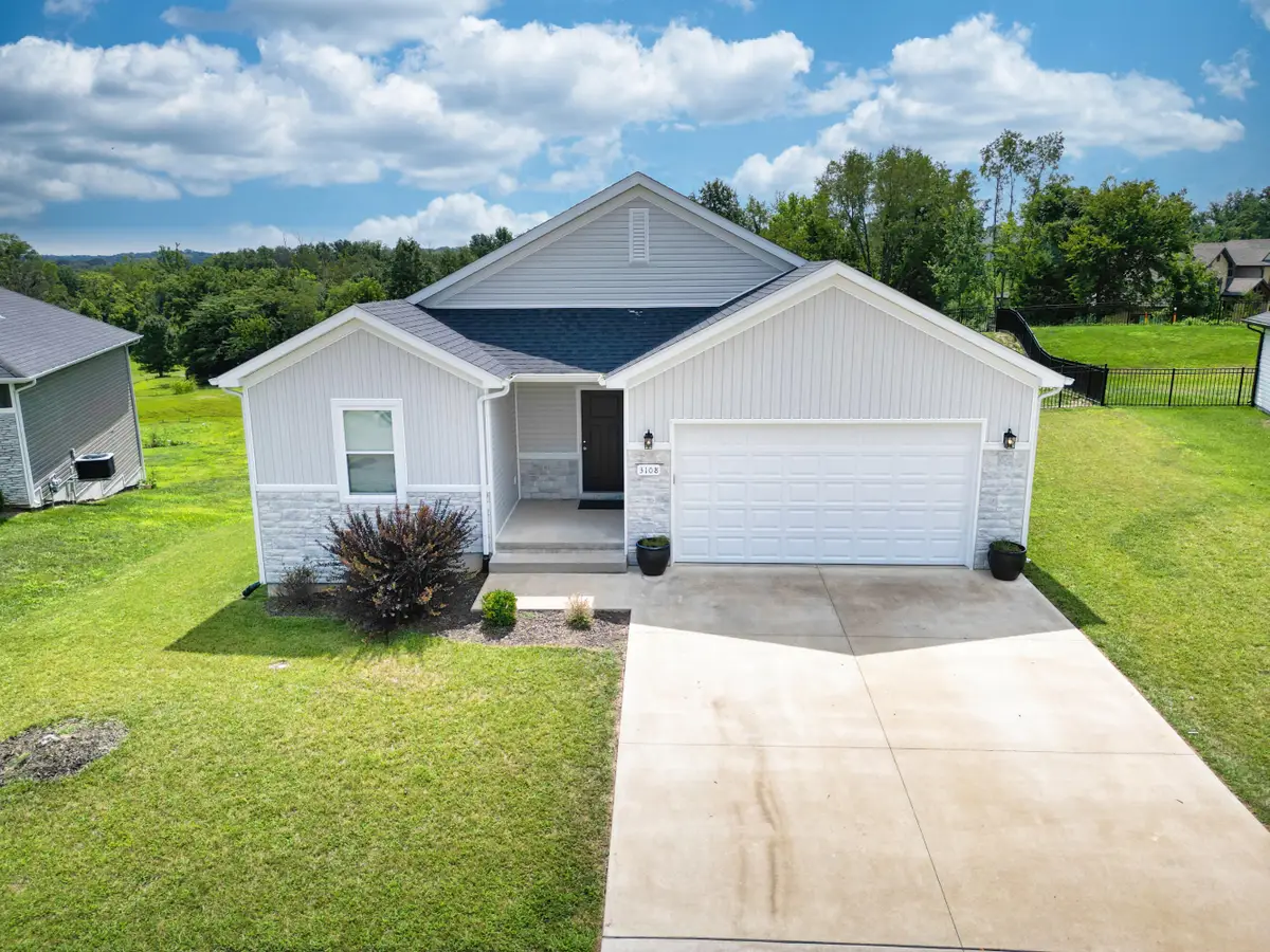 3108 Timber Run Dr, Columbia, MO 65203 - Image #1