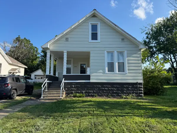 808 W Reed St, MOBERLY, MO 65270