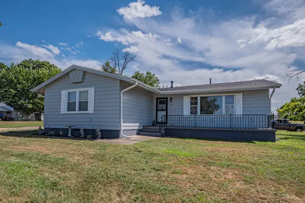 647 Dawson Dr, PARIS, MO 65275