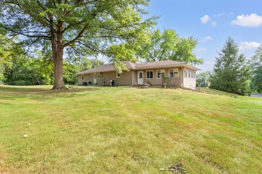 17566 Woods Dr Dr, Boonville, MO 65233 - Image #3