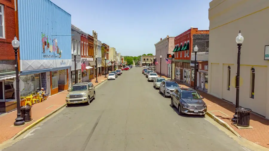 116 S Washington St, Mexico, MO 65265 - Image #2