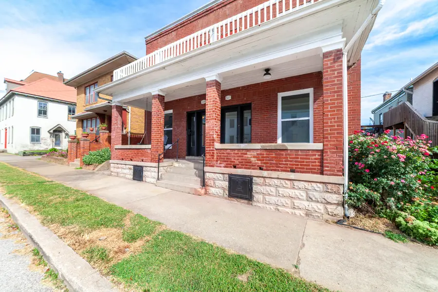 525-527 Vine St, Boonville, MO 65233 - Image #2