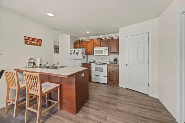 5201 Chariton Dr, COLUMBIA, MO 65202