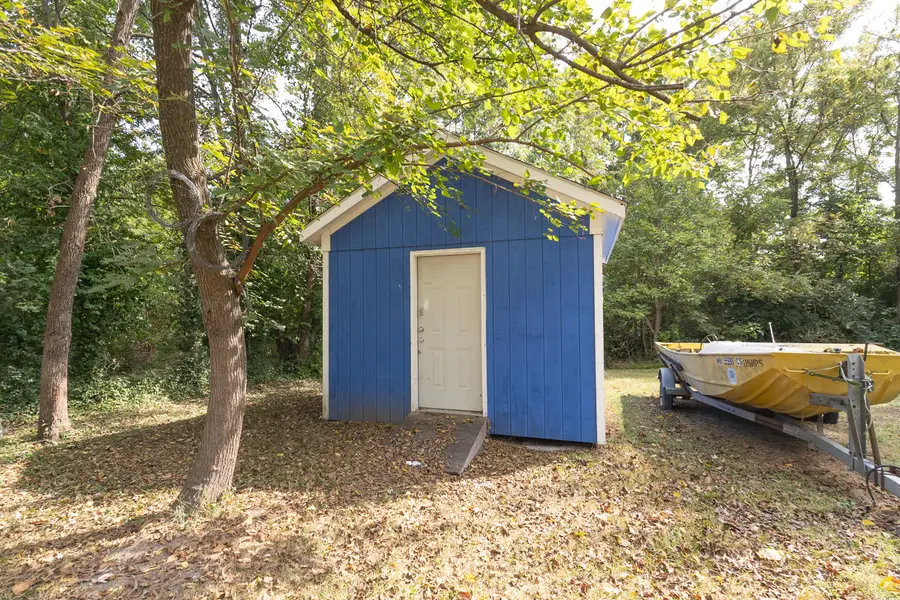 812 N Moulton St, Moberly, MO 65270 - #3