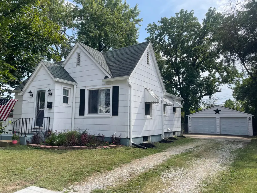 1014 E Love St, Mexico, MO 65265 - #2